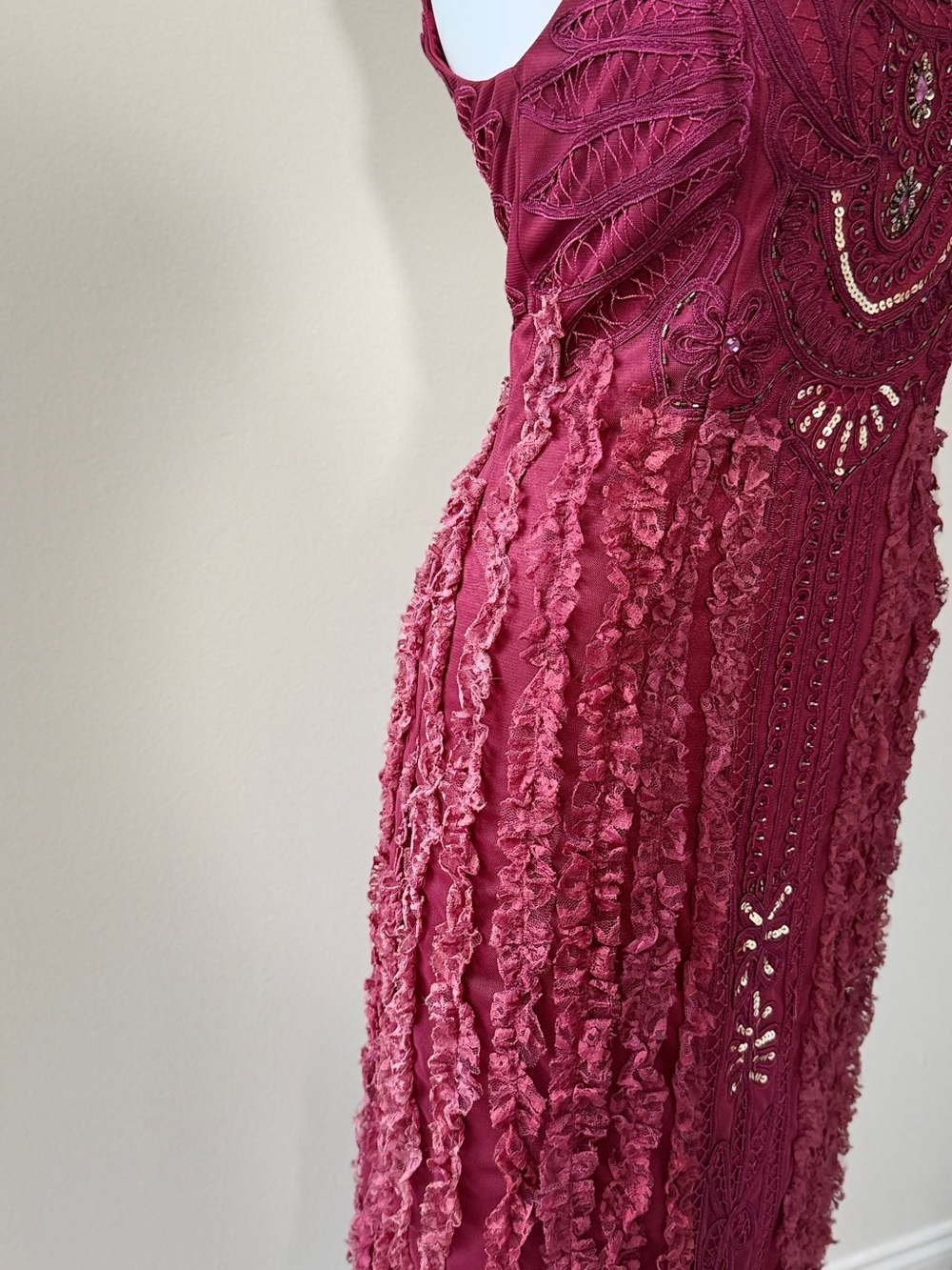 Sue Wong Burgundy Crochet & Beaded Midi Dress - Picture 8 of 15